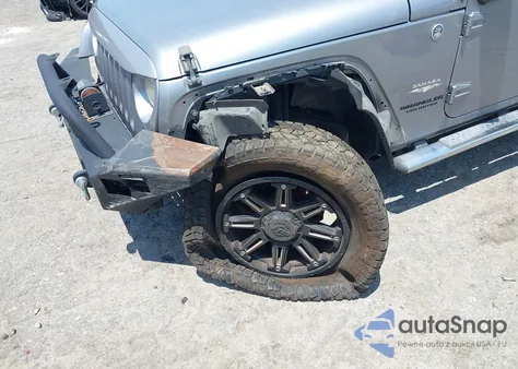 2013 Jeep Wrangler Unlimited Sahara from USA, damaged, VIN 1C4BJWEG4DL666930